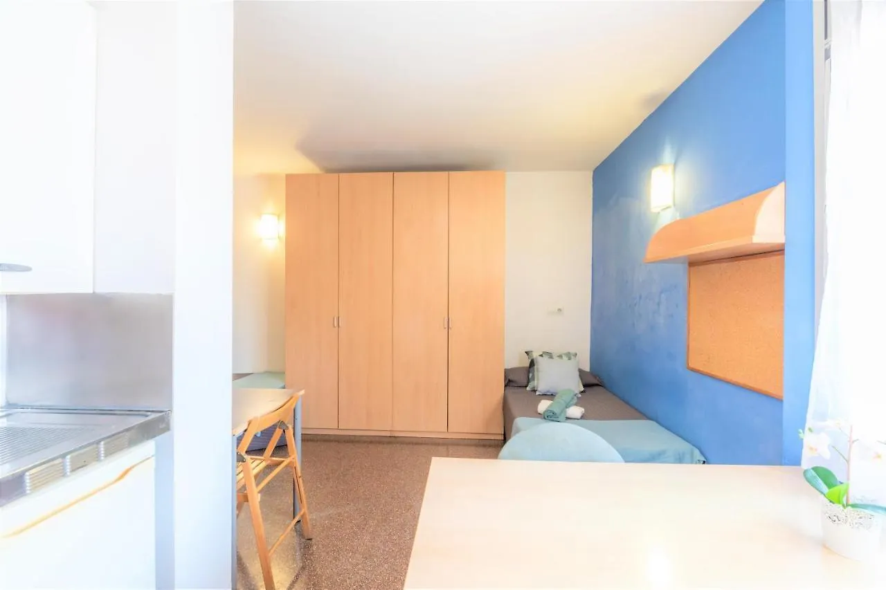Apartment Residencia Universitaria Resa La Ciutadella Barcelona