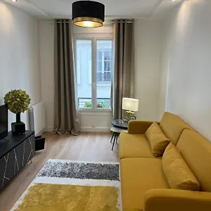 https://charming-parisian-75013.fr-paris.fr