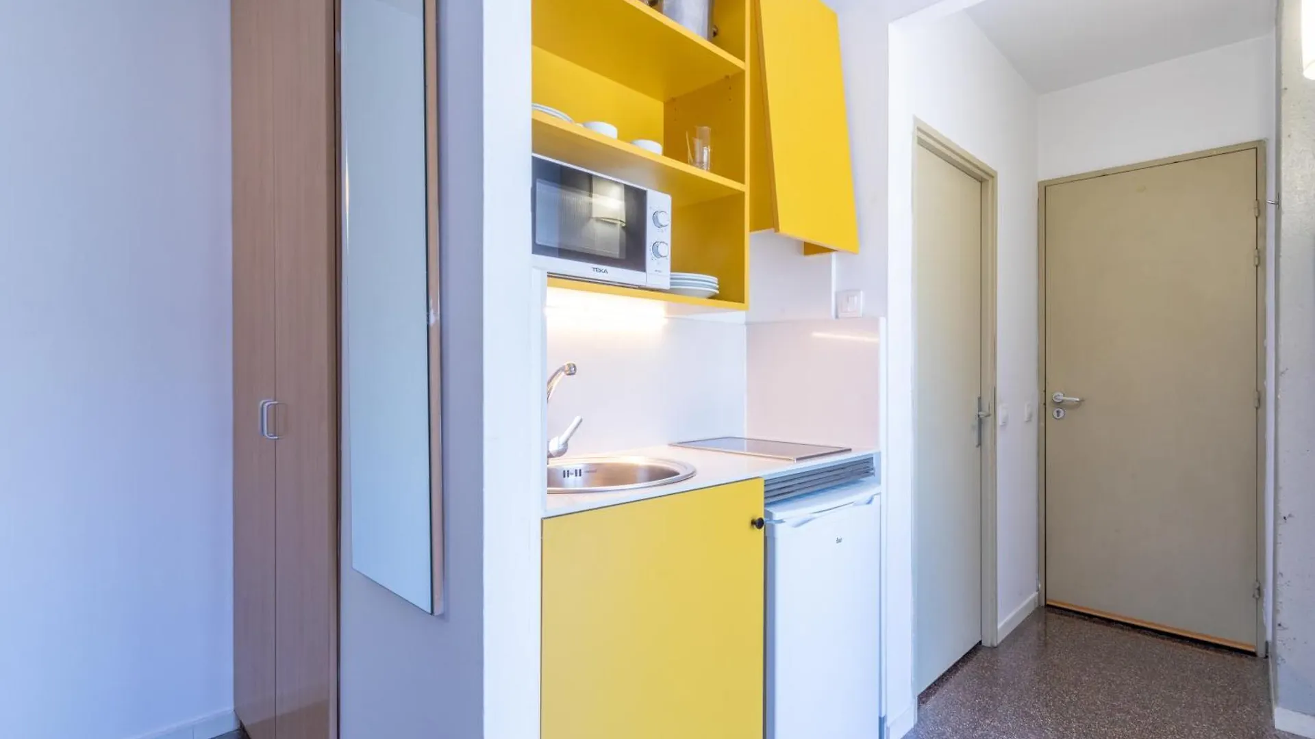 Residencia Universitaria La Ciutadella Barcellona Appartamento
